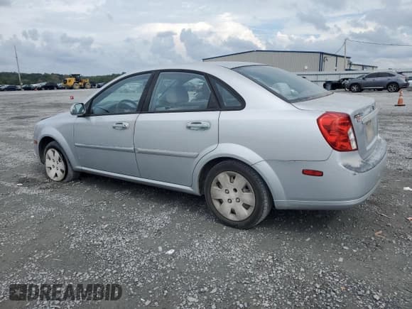 ✅ 2008 Suzuki Forenza • VIN: KL5JD56Z48K838985 • Lot: 84002335. Wystawiony na Copart z przebiegiem 66 503 mil. Bezpłatny archiwum sprzedaży aukcyjnych z USA i szczegółowy raport historii pojazdu na DreamBid. Zdjęcie 2.