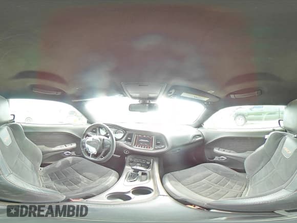 ✅ 2020 Dodge Challenger R/T 50th Anniversary • VIN: 2C3CDZBT7LH246383 • Lot: 48911855. Wystawiony na Copart z przebiegiem 112 469 mil. Bezpłatny archiwum sprzedaży aukcyjnych z USA i szczegółowy raport historii pojazdu na DreamBid. Zdjęcie 12.