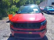 ✅ 2023 Jeep Compass (RED) Edition • VIN: 3C4NJDCN9PT504528 • Lot: 43052390. Wystawiony na IAAI z przebiegiem 18 210 mil. Bezpłatny archiwum sprzedaży aukcyjnych z USA i szczegółowy raport historii pojazdu na DreamBid. Zdjęcie 11.