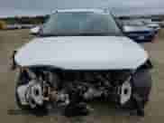 2020 Hyundai Venue SE with VIN KMHRB8A33LU018834, listed as a Copart auction lot 81321904 with 19,897 mi miles and Salvage title. Bid and sale history available at DreamBid. Image 5.