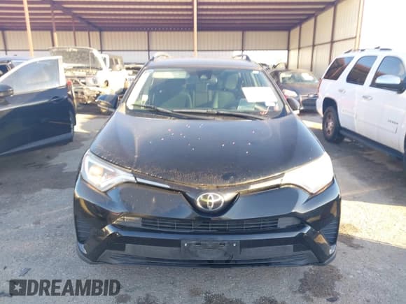 ✅ 2017 Toyota RAV4 LE • VIN: 2T3ZFREV0HW317895 • Lot: 43562040. Wystawiony na IAAI z przebiegiem 86 715 mil. Bezpłatny archiwum sprzedaży aukcyjnych z USA i szczegółowy raport historii pojazdu na DreamBid. Zdjęcie 12.