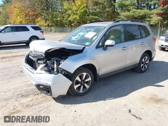 ✅ 2018 Subaru Forester Premium • VIN: JF2SJAGCXJH602288 • Lot: 43484786. Wystawiony na IAAI z przebiegiem 48 001 mil. Bezpłatny archiwum sprzedaży aukcyjnych z USA i szczegółowy raport historii pojazdu na DreamBid. Zdjęcie 19.