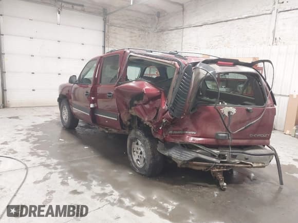 ✅ 2003 Chevrolet Suburban LS • VIN: 1GNFK16Z73J229720 • Lot: 43758831. Listed on IAAI with 184,079 mi. Free auction sales archive from the USA and detailed vehicle history report at DreamBid. Image 3.