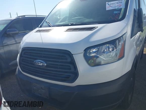 ✅ 2019 Ford Transit • VIN: 1FTYE1YM2KKA11865 • Лот: 42057856. Опубликован ранее на IAAI с пробегом 71 214 миль. Бесплатный доступ к архиву аукционных продаж из США и подробный отчёт об истории автомобиля на DreamBid. Изображение 12.