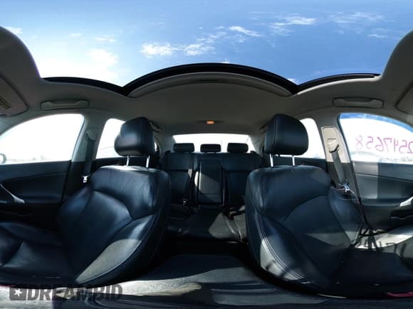 ✅ 2011 Lexus IS 350 • VIN: JTHCE5C24B5001679 • Lot: 42547658. Listed on IAAI with 218,323 mi. Free auction sales archive from the USA and detailed vehicle history report at DreamBid. Image 19.