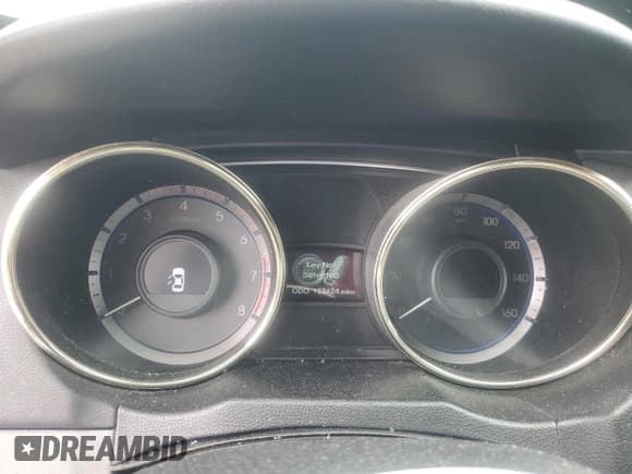 ✅ 2012 Hyundai Sonata Limited • VIN: 5NPEC4AB5CH476630 • Lot: 72505024. Listed on Copart with 123,624 mi. Free auction sales archive from the USA and detailed vehicle history report at DreamBid. Image 9.