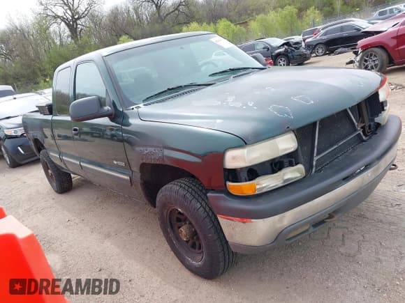 ✅ 2001 Chevrolet Silverado 1500 • VIN: 2GCEK19V911313655 • Лот: 42156792. Опубликован ранее на IAAI с пробегом 291 400 миль. Бесплатный доступ к архиву аукционных продаж из США и подробный отчёт об истории автомобиля на DreamBid. Изображение 1.