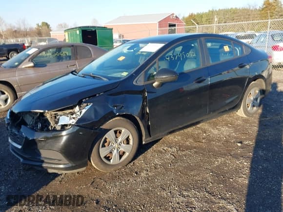 ✅ 2017 Chevrolet Cruze LS • VIN: 1G1BC5SM0H7230632 • Lot: 43795052. Listed on IAAI with 167,103 mi. Free auction sales archive from the USA and detailed vehicle history report at DreamBid. Image 2.