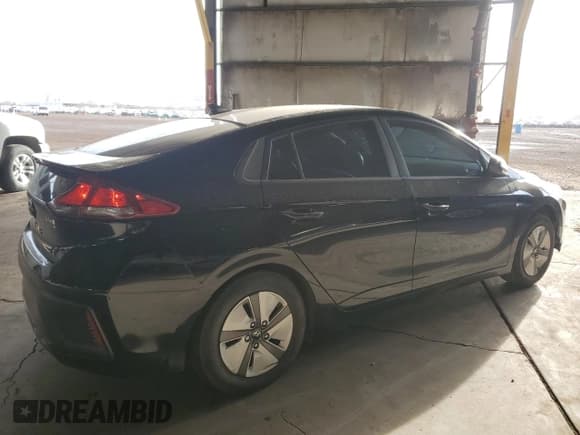 ✅ 2017 Hyundai Ioniq Blue • VIN: KMHC65LC3HU031855 • Lot: 44635665. Wystawiony na Copart z przebiegiem 57 373 mil. Bezpłatny archiwum sprzedaży aukcyjnych z USA i szczegółowy raport historii pojazdu na DreamBid. Zdjęcie 3.