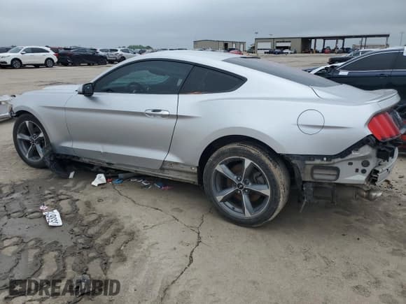 ✅ 2016 Ford Mustang V6 • VIN: 1FA6P8AM2G5304858 • Lot: 55268045. Listed on Copart with Not provided. Free auction sales archive from the USA and detailed vehicle history report at DreamBid. Image 2.