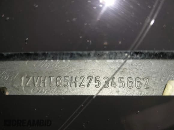 ✅ 2007 Ford Mustang GT Deluxe • VIN: 1ZVHT85H275345662 • Lot: 42380054. Listed on IAAI with 87,400 mi. Free auction sales archive from the USA and detailed vehicle history report at DreamBid. Image 17.