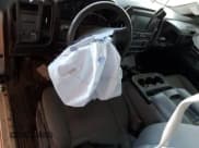 ✅ 2019 Chevrolet Silverado 1500 Work Truck • VIN: 2GCRCNEC4K1199348 • Lot: 86097445. Wystawiony na Copart z przebiegiem Nie podano. Bezpłatny archiwum sprzedaży aukcyjnych z USA i szczegółowy raport historii pojazdu na DreamBid. Zdjęcie 8.