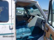 ✅ 1993 GMC Vandura • VIN: 1GDEG25K1PF517060 • Lot: 42328527. Wystawiony na IAAI z przebiegiem 167 236 mil. Bezpłatny archiwum sprzedaży aukcyjnych z USA i szczegółowy raport historii pojazdu na DreamBid. Zdjęcie 5.