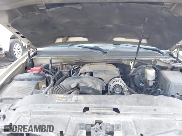 ✅ 2013 Chevrolet Suburban LT • VIN: 1GNSCJE06DR121770 • Lot: 43074095. Wystawiony na IAAI z przebiegiem 240 775 mil. Bezpłatny archiwum sprzedaży aukcyjnych z USA i szczegółowy raport historii pojazdu na DreamBid. Zdjęcie 10.