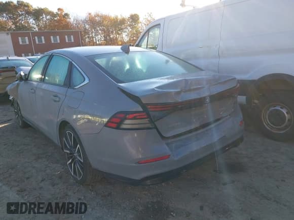 ✅ 2023 Honda Accord Touring • VIN: 1HGCY2F81PA035036 • Lot: 43503792. Listed on IAAI with Not provided. Free auction sales archive from the USA and detailed vehicle history report at DreamBid. Image 13.