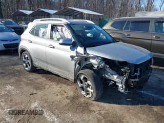 ✅ 2024 Hyundai Venue SEL • VIN: KMHRC8A31RU334335 • Lot: 41393828. Listed on IAAI with 3,771 mi. Free auction sales archive from the USA and detailed vehicle history report at DreamBid. Image 1.