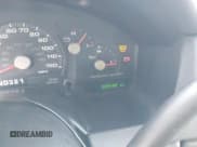 ✅ 2005 Ford Explorer XLT • VIN: 1FMZU73K95UB84304 • Lot: 43692176. Wystawiony na IAAI z przebiegiem 225 745 mil. Bezpłatny archiwum sprzedaży aukcyjnych z USA i szczegółowy raport historii pojazdu na DreamBid. Zdjęcie 7.