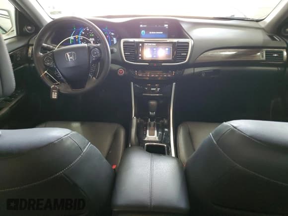 ✅ 2017 Honda Accord Touring • VIN: JHMCR6F73HC028149 • Lot: 59403915. Listed on Copart with 36,019 mi. Free auction sales archive from the USA and detailed vehicle history report at DreamBid. Image 8.