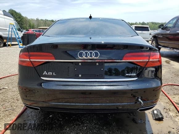 ✅ 2017 Audi A8 • VIN: WAU44AFD7HN012115 • Лот: 60435233. Опубликован ранее на Copart с пробегом 50 130 миль. Бесплатный доступ к архиву аукционных продаж из США и подробный отчёт об истории автомобиля на DreamBid. Изображение 6.