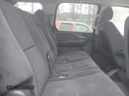 ✅ 2007 Chevrolet Suburban LT • VIN: 3GNFC16027G286929 • Lot: 41648787. Listed on IAAI with 219,212 mi. Free auction sales archive from the USA and detailed vehicle history report at DreamBid. Image 8.