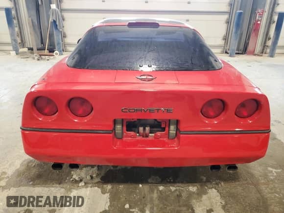 1986 Chevrolet Corvette with VIN 1G1YY0780G5118238, listed as a Copart auction lot 44241245 with 92,333 mi miles and Salvage title. Bid and sale history available at DreamBid. Image 6.