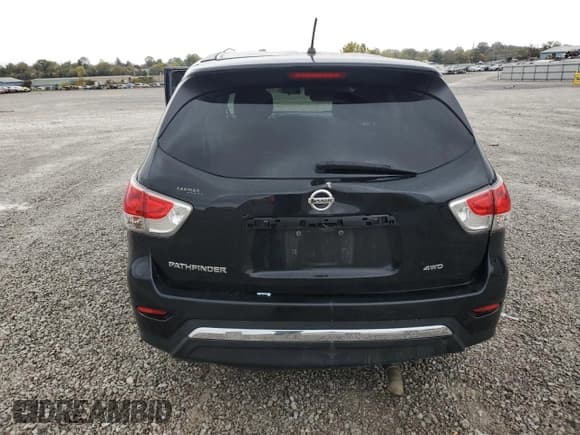 ✅ 2015 Nissan Pathfinder Platinum • VIN: 5N1AR2MMXFC623583 • Lot: 90492795. Wystawiony na Copart z przebiegiem 194 753 mil. Bezpłatny archiwum sprzedaży aukcyjnych z USA i szczegółowy raport historii pojazdu na DreamBid. Zdjęcie 6.