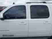 2014 Chevrolet Suburban LT z VIN 1GNSCJE02ER153469, wystawiony jako IAAI lot #42481563 z przebiegiem 249 441 mil mil oraz . Historia ofert i sprzedaży dostępna na DreamBid. Obrazek 15.