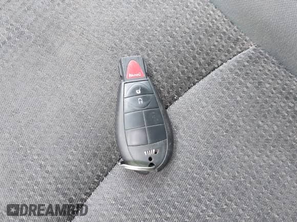 2016 Ram 1500 Big Horn with VIN 1C6RR6LG6GS319580, listed as a IAAI auction lot 41911054 with 111,199 mi miles and . Bid and sale history available at DreamBid. Image 11.