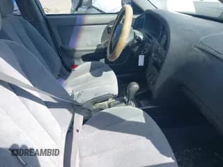 ✅ 2004 Hyundai Elantra GLS • VIN: KMHDN46D84U734061 • Lot: 42020849. Wystawiony na IAAI z przebiegiem 104 337 mil. Bezpłatny archiwum sprzedaży aukcyjnych z USA i szczegółowy raport historii pojazdu na DreamBid. Zdjęcie 5.