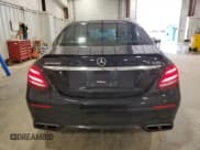 ✅ 2020 Mercedes-Benz E 63 S AMG • VIN: W1KZF8KBXLA823137 • Lot: 53495775. Wystawiony na Copart z przebiegiem 32 072 mil. Bezpłatny archiwum sprzedaży aukcyjnych z USA i szczegółowy raport historii pojazdu na DreamBid. Zdjęcie 6.