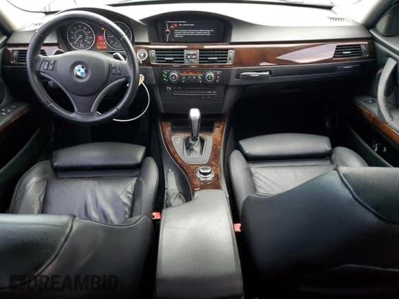 ✅ 2011 BMW 3 Series 335d • VIN: WBAPN7C59BA950822 • Лот: 91827405. Опубликован ранее на Copart с пробегом 182 451 миль. Бесплатный доступ к архиву аукционных продаж из США и подробный отчёт об истории автомобиля на DreamBid. Изображение 8.