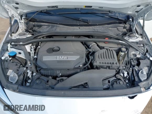 ✅ 2022 BMW 2 Series 228i • VIN: WBA53AK01N7K13261 • Lot: 42998411. Wystawiony na IAAI z przebiegiem 50 040 mil. Bezpłatny archiwum sprzedaży aukcyjnych z USA i szczegółowy raport historii pojazdu na DreamBid. Zdjęcie 10.