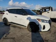 ✅ 2021 Nissan Kicks S • VIN: 3N1CP5BV4ML560906 • Lot: 93107365. Wystawiony na Copart z przebiegiem 30 328 mil. Bezpłatny archiwum sprzedaży aukcyjnych z USA i szczegółowy raport historii pojazdu na DreamBid. Zdjęcie 4.