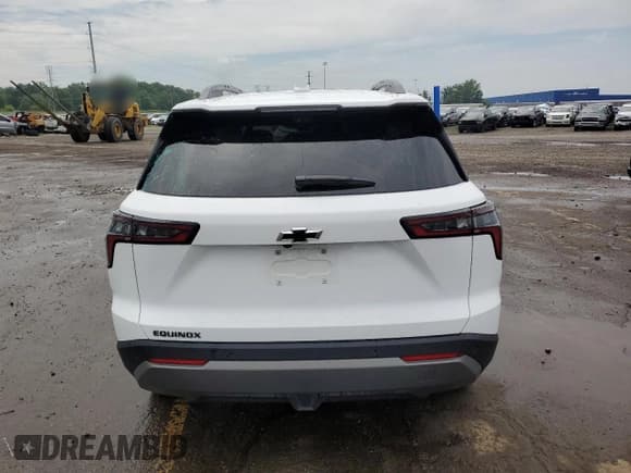 ✅ 2025 Chevrolet Equinox FWD LT • VIN: 3GNAXHEGXSL147461 • Lot: 64548335. Wystawiony na Copart z przebiegiem 4 684 mil. Bezpłatny archiwum sprzedaży aukcyjnych z USA i szczegółowy raport historii pojazdu na DreamBid. Zdjęcie 6.