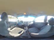 ✅ 2018 Hyundai Accent SE • VIN: 3KPC24A33JE031193 • Lot: 89633985. Wystawiony na Copart z przebiegiem 121 213 mil. Bezpłatny archiwum sprzedaży aukcyjnych z USA i szczegółowy raport historii pojazdu na DreamBid. Zdjęcie 14.