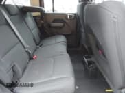 ✅ 2021 Jeep Wrangler Unlimited Willys • VIN: 1C4HJXDNXMW579595 • Lot: 41930989. Wystawiony na IAAI z przebiegiem 32 148 mil. Bezpłatny archiwum sprzedaży aukcyjnych z USA i szczegółowy raport historii pojazdu na DreamBid. Zdjęcie 8.