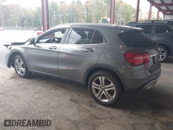 ✅ 2019 Mercedes-Benz GLA 250 • VIN: WDCTG4GB1KJ586416 • Лот: 43270799. Опубликован ранее на IAAI с пробегом 69 353 миль. Бесплатный доступ к архиву аукционных продаж из США и подробный отчёт об истории автомобиля на DreamBid. Изображение 3.