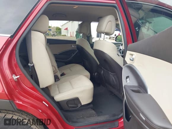 ✅ 2015 Hyundai Santa Fe GLS • VIN: KM8SM4HFXFU101251 • Lot: 43030773. Listed on IAAI with 138,991 mi. Free auction sales archive from the USA and detailed vehicle history report at DreamBid. Image 8.
