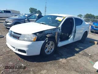 ✅ 2013 Dodge Avenger SE V6 • VIN: 1C3CDZAG9DN717267 • Lot: 43140692. Wystawiony na IAAI z przebiegiem 177 914 mil. Bezpłatny archiwum sprzedaży aukcyjnych z USA i szczegółowy raport historii pojazdu na DreamBid. Zdjęcie 2.