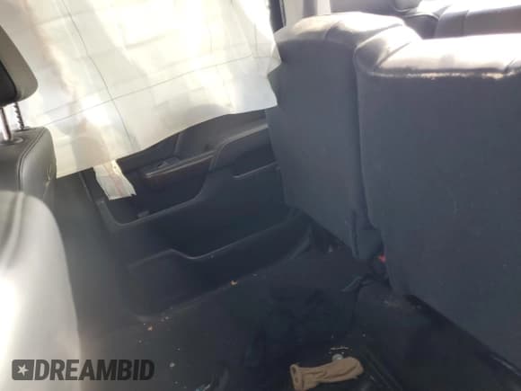 ✅ 2018 GMC Sierra 1500 SLT • VIN: 3GTU2NEC2JG299578 • Lot: 85904105. Listed on Copart with 90,535 mi. Free auction sales archive from the USA and detailed vehicle history report at DreamBid. Image 10.