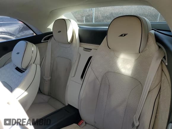 ✅ 2023 Bentley Continental GT GT V8 • VIN: SCBDG4ZG1PC011332 • Lot: 87884345. Listed on Copart with 961 mi. Free auction sales archive from the USA and detailed vehicle history report at DreamBid. Image 10.