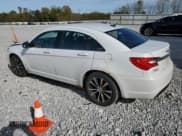 ✅ 2012 Chrysler 200 Touring • VIN: 1C3CCBBG6CN276897 • Лот: 86985205. Опубликован ранее на Copart с пробегом 157 333 миль. Бесплатный доступ к архиву аукционных продаж из США и подробный отчёт об истории автомобиля на DreamBid. Изображение 2.
