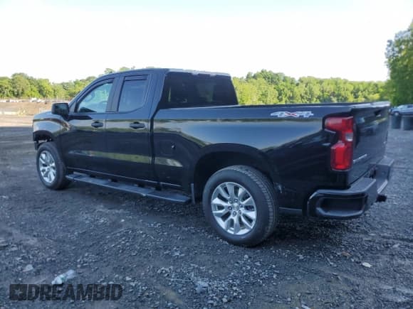 ✅ 2019 Chevrolet Silverado 1500 Custom • VIN: 1GCRYBEF3KZ202113 • Lot: 60526705. Listed on Copart with 54,978 mi. Free auction sales archive from the USA and detailed vehicle history report at DreamBid. Image 2.