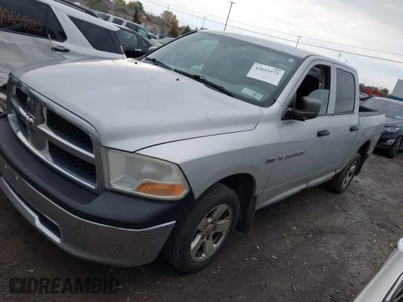 ✅ 2011 Ram 1500 Laramie • VIN: 1D7RV1CT5BS655501 • Lot: 43615572. Listed on IAAI with 208,487 mi. Free auction sales archive from the USA and detailed vehicle history report at DreamBid. Image 2.