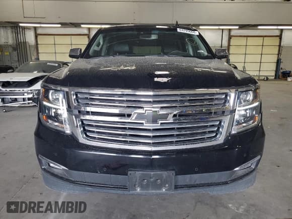 ✅ 2017 Chevrolet Suburban Premier • VIN: 1GNSKJKC1HR202327 • Lot: 63295664. Listed on Copart with 75,433 mi. Free auction sales archive from the USA and detailed vehicle history report at DreamBid. Image 5.