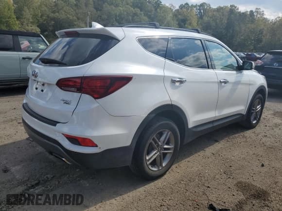 ✅ 2017 Hyundai Santa Fe 2.4L • VIN: 5NMZUDLB2HH001081 • Лот: 73024453. Опубликован ранее на Copart с пробегом 148 319 миль. Бесплатный доступ к архиву аукционных продаж из США и подробный отчёт об истории автомобиля на DreamBid. Изображение 3.