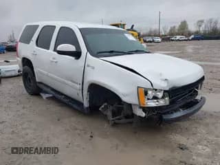 2009 Chevrolet Tahoe с VIN 1GNFC13579R113880, выставлен на аукционе IAAI как лот 42007139 с пробегом 245 569 миль миль и . История ставок и продаж доступна на DreamBid. Изображение 1.