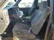 ✅ 2000 Chevrolet Silverado 1500 LS • VIN: 2GCEC19T7Y1374850 • Lot: 68929524. Wystawiony na Copart z przebiegiem 426 938 mil mil. Skorzystaj z bezpłatnego archiwum sprzedaży aukcyjnych z USA i zobacz szczegółowy raport historii pojazdu na DreamBid. Zdjęcie 7.