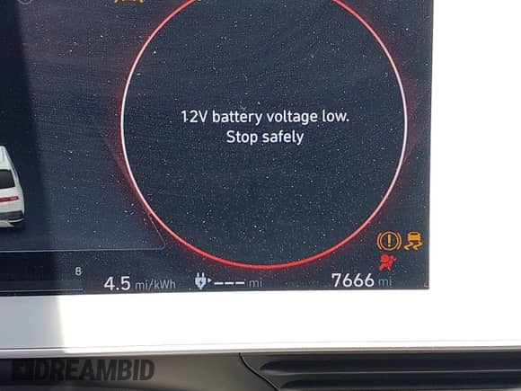 ✅ 2024 Hyundai Ioniq 5 SE Standard Range • VIN: KM8KM4DB2RU309115 • Lot: 42396758. Wystawiony na IAAI z przebiegiem 7 666 mil. Bezpłatny archiwum sprzedaży aukcyjnych z USA i szczegółowy raport historii pojazdu na DreamBid. Zdjęcie 18.