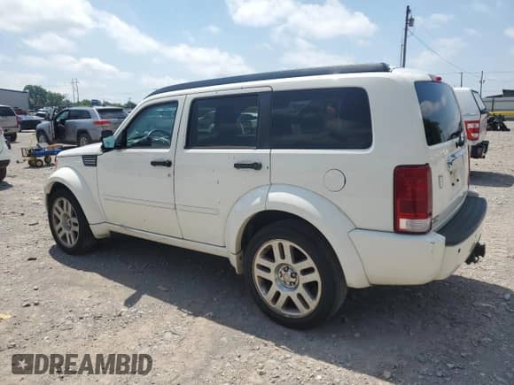 2008 Dodge Nitro R/T with VIN 1D8GT58628W218754, listed as a Copart auction lot 58082825 with 174,212 mi miles and Clean title. Bid and sale history available at DreamBid. Image 2.